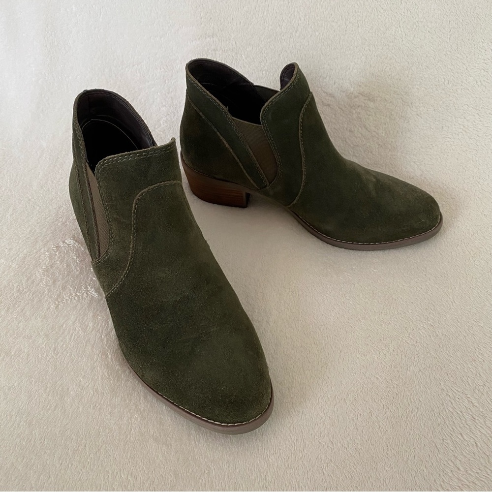 (NWB) Zasper Chelsea Boot